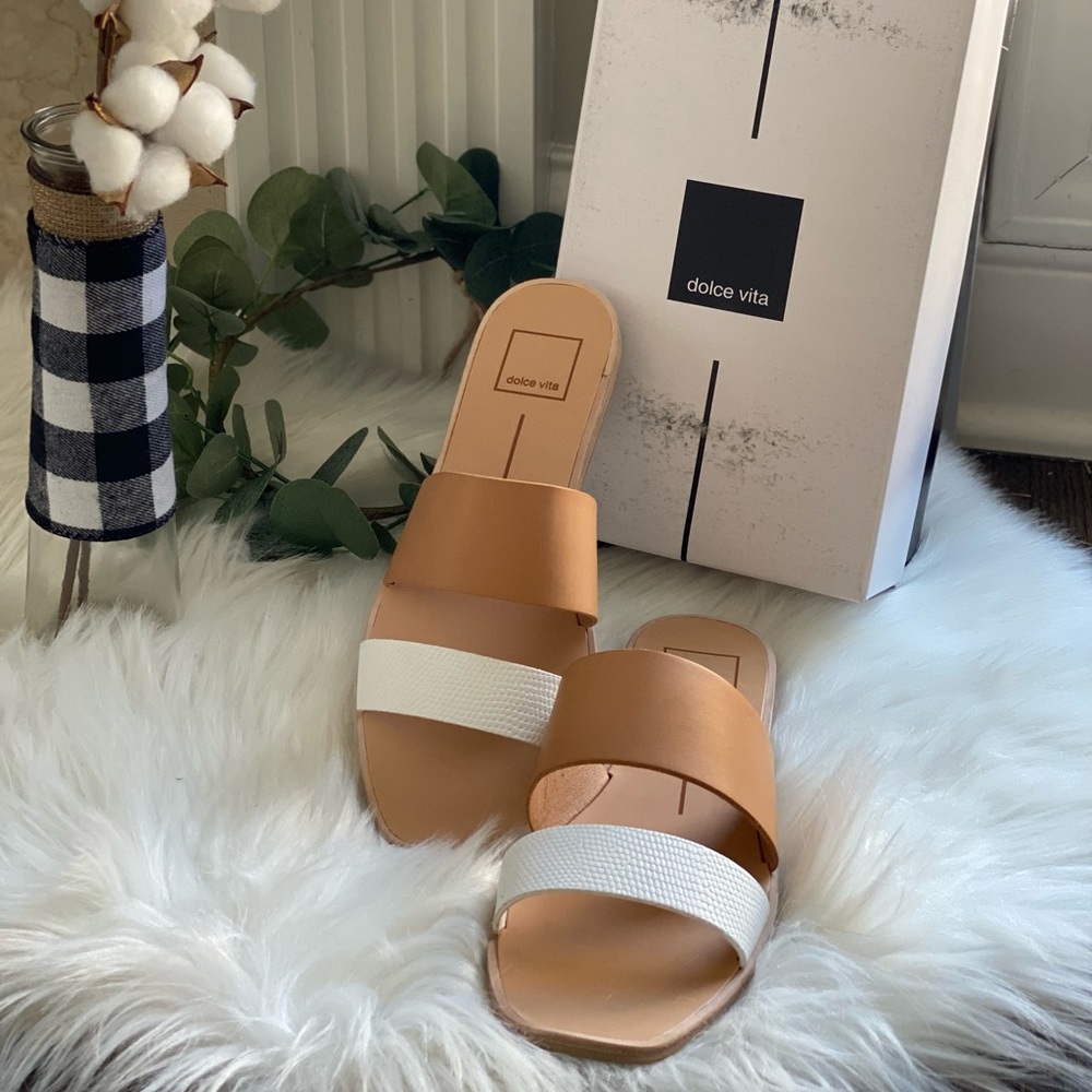 Dolce Vita Nude Multi Stella size 7.5 brand new with box